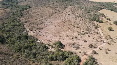 SITIO PARA PLANTIO OU PASTO ENTRE PATROCÍNIO E COROMANDEL