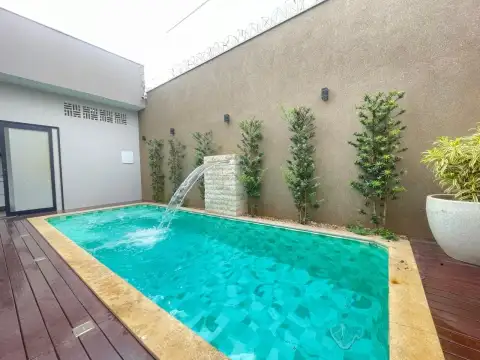 CASA DE ALTO PADRÃO A VENDA NO BAIRRO OURO PRETO EM PATROCÍNIO-MG