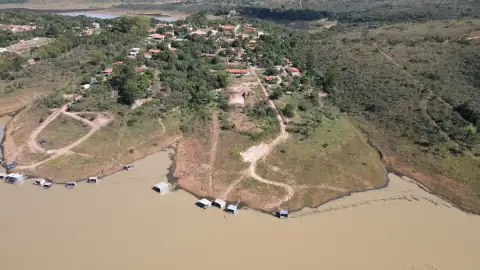 LOTE PARA CHÁCARA EM CONDOMÍNIO FECHADO