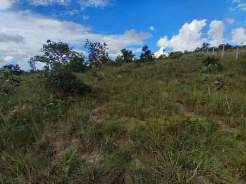 ÁREA EM CERRADO PARA INVESTIMENTO EM PATROCÍNIO/MG