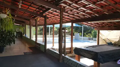 CHÁCARA PARA LAZER AS MARGENS DA REPRESA DE NOVA PONTE/MG