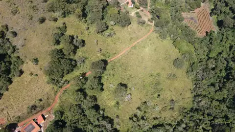 SÍTIO NO CHAPADÃO DE FERRO