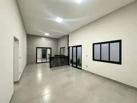 IMÓVEL A VENDA COM ÓTIMA LOCALIZAÇAO NO BAIRRO OURO PRETO