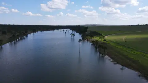 FAZENDA COM PIVÔS EM JOÃO PINHEIRO / MG