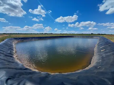 FAZENDA COM PIVÔS EM JOÃO PINHEIRO / MG
