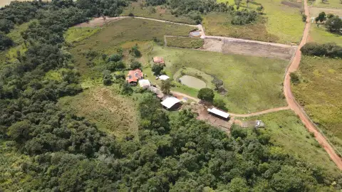 SITIO EM ZONA RURAL, PATROCÍNIO