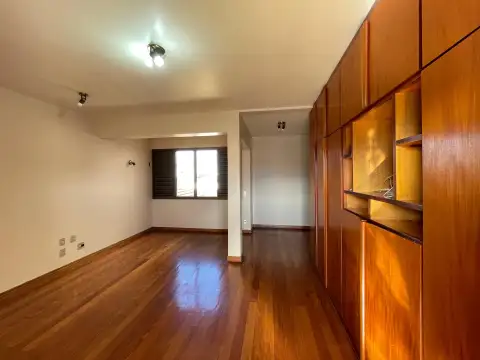 IMÓVEL DE LUXO COM LOCALIZAÇÃO PRIVILEGIADA NO CENTRO DE PATROCÍNIO-MG