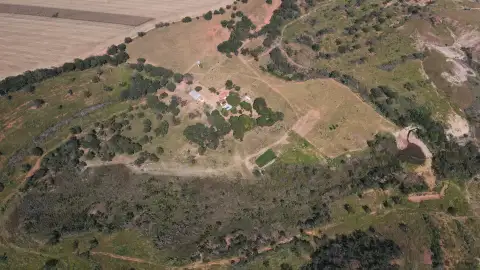FAZENDA DUPLA APTIDÃO A VENDA EM LAGAMAR - MG