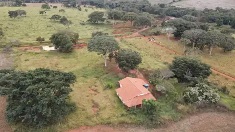 FAZENDA EM ZONA RURAL DE COROMANDEL, COROMANDEL