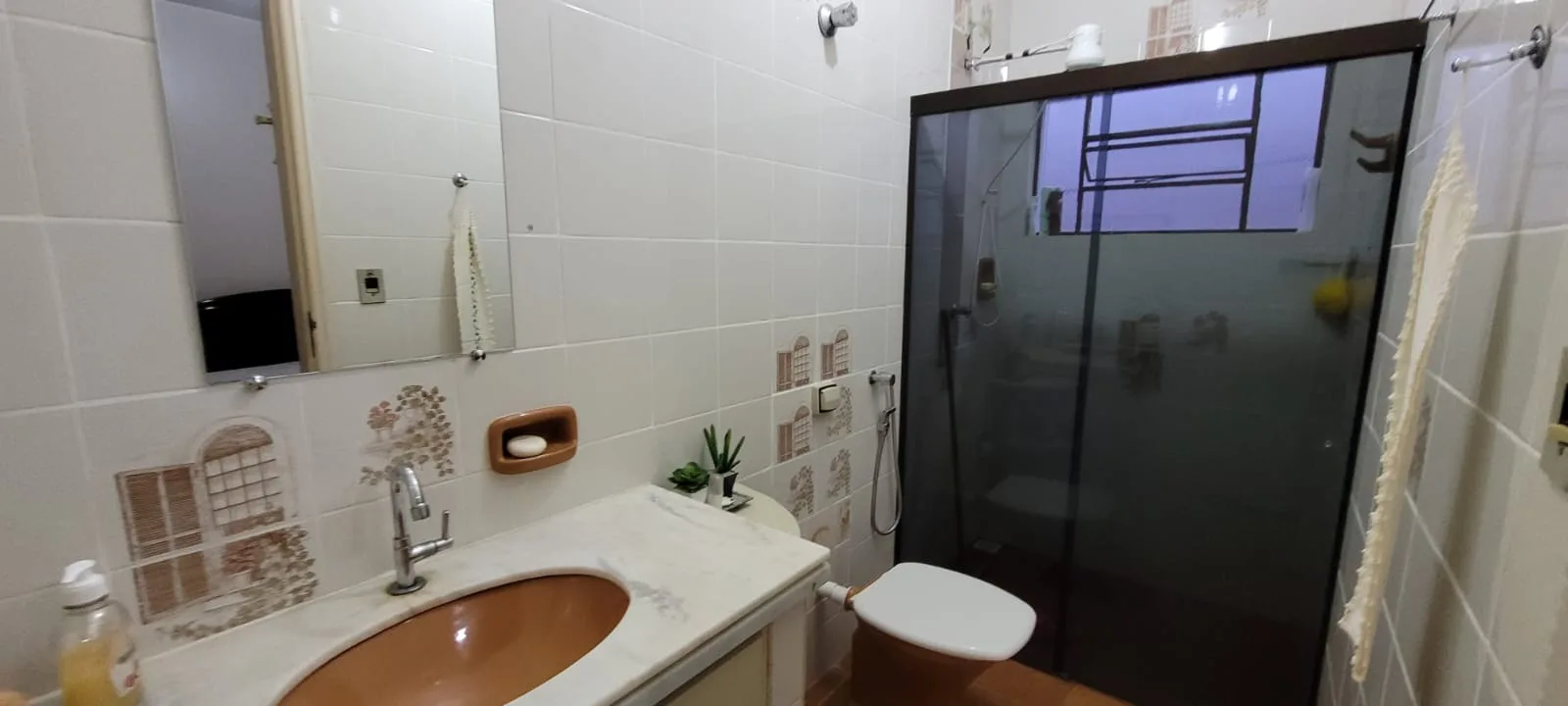 CASA NO BAIRRO NOSSA SENHORA DE FÁTIMA EM PATROCÍNIO-MG.