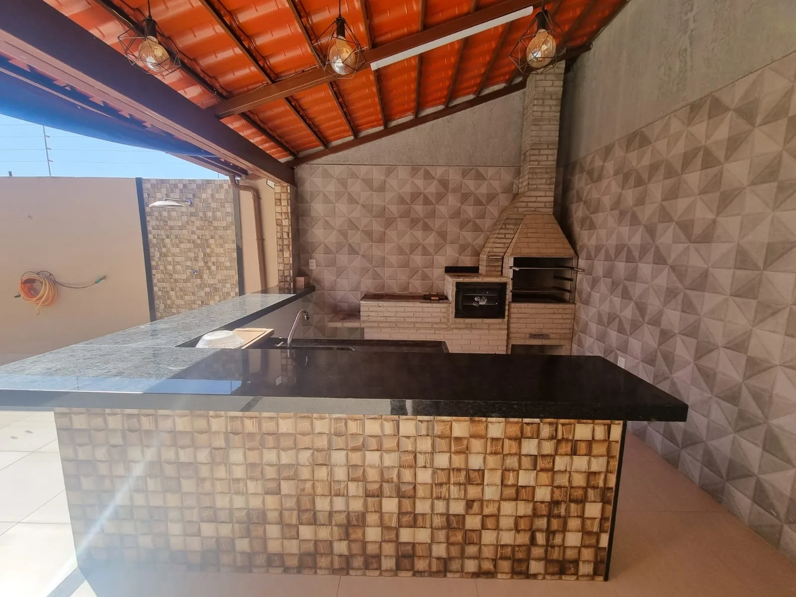 IMÓVEL À VENDA NO BAIRRO PADRE EUSTÁQUIO EM PATROCÍNIO-MG.