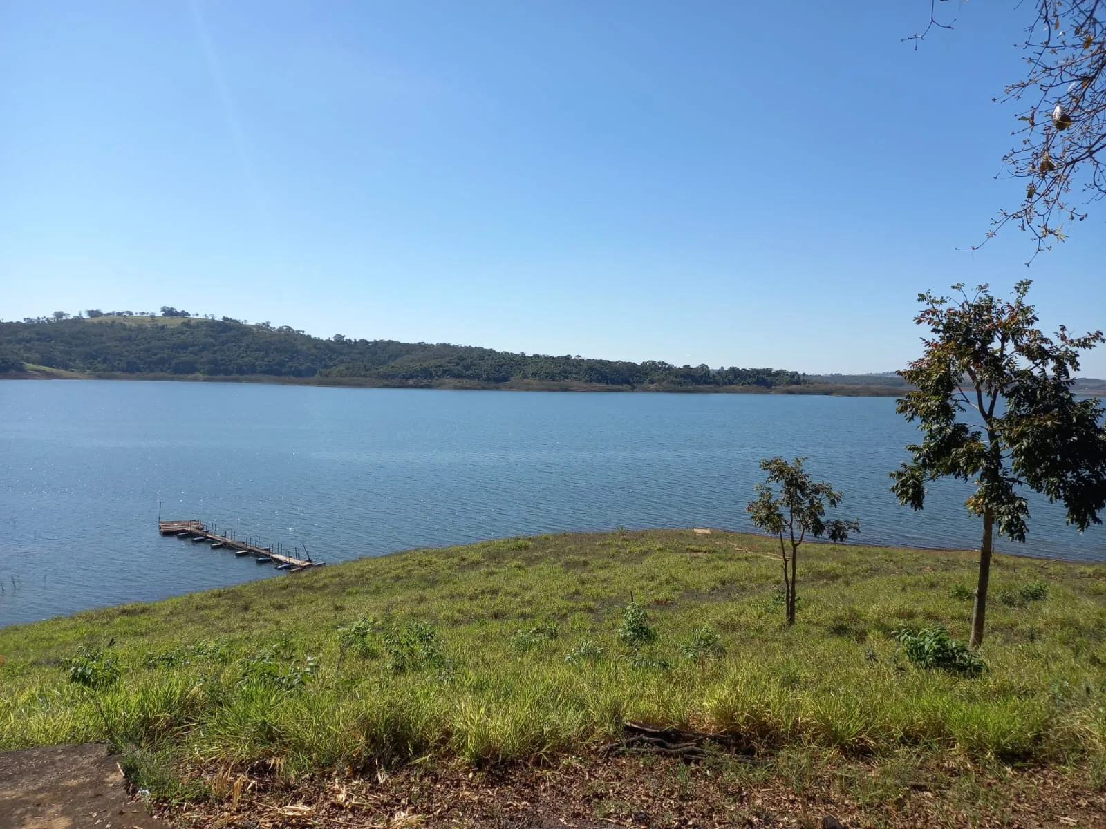 CHÁCARA COM A MELHOR VISTA DA REPRESA DE NOVA PONTE