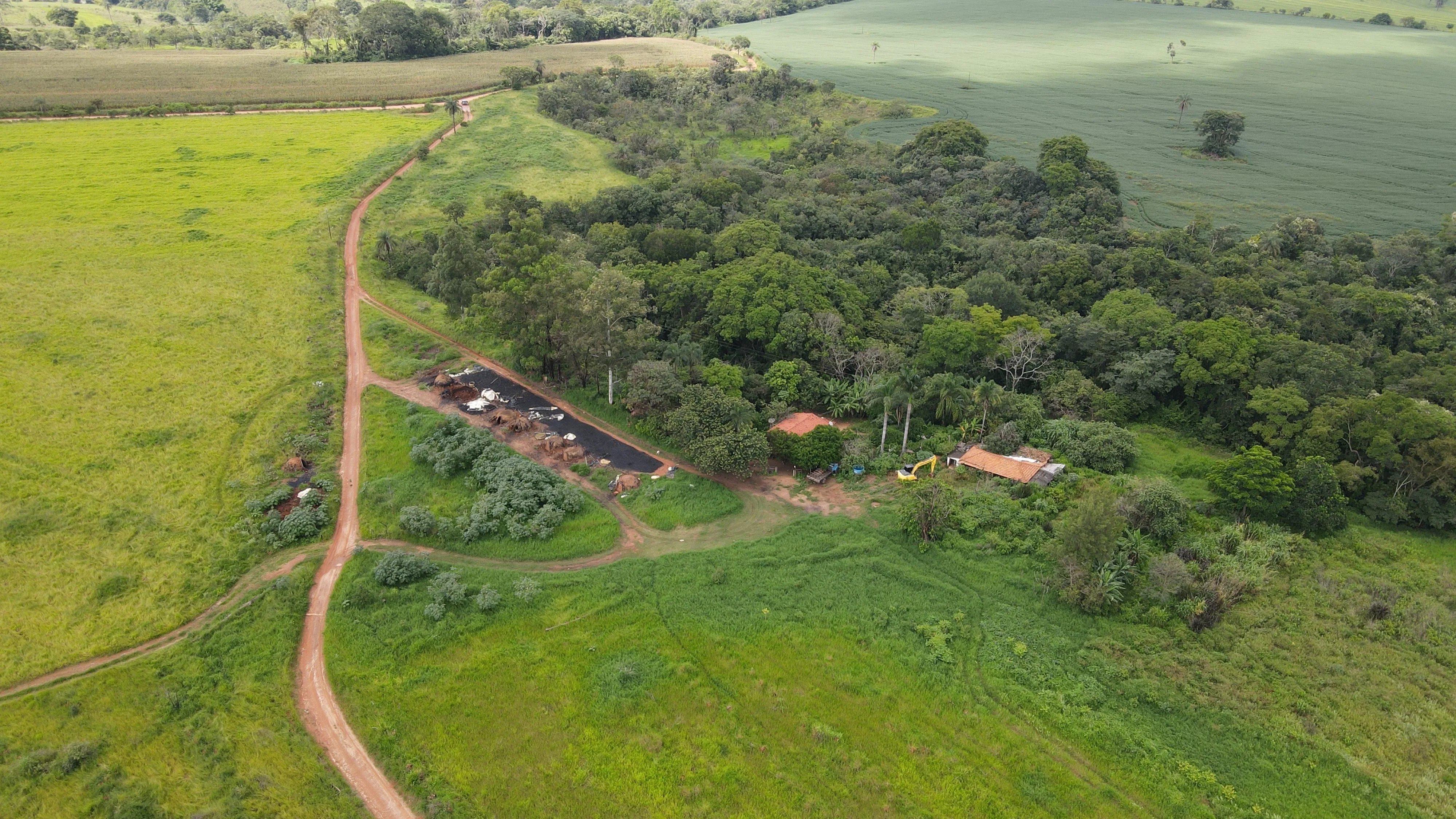 FAZENDA EM MOREIRAS, PATROCÍNIO