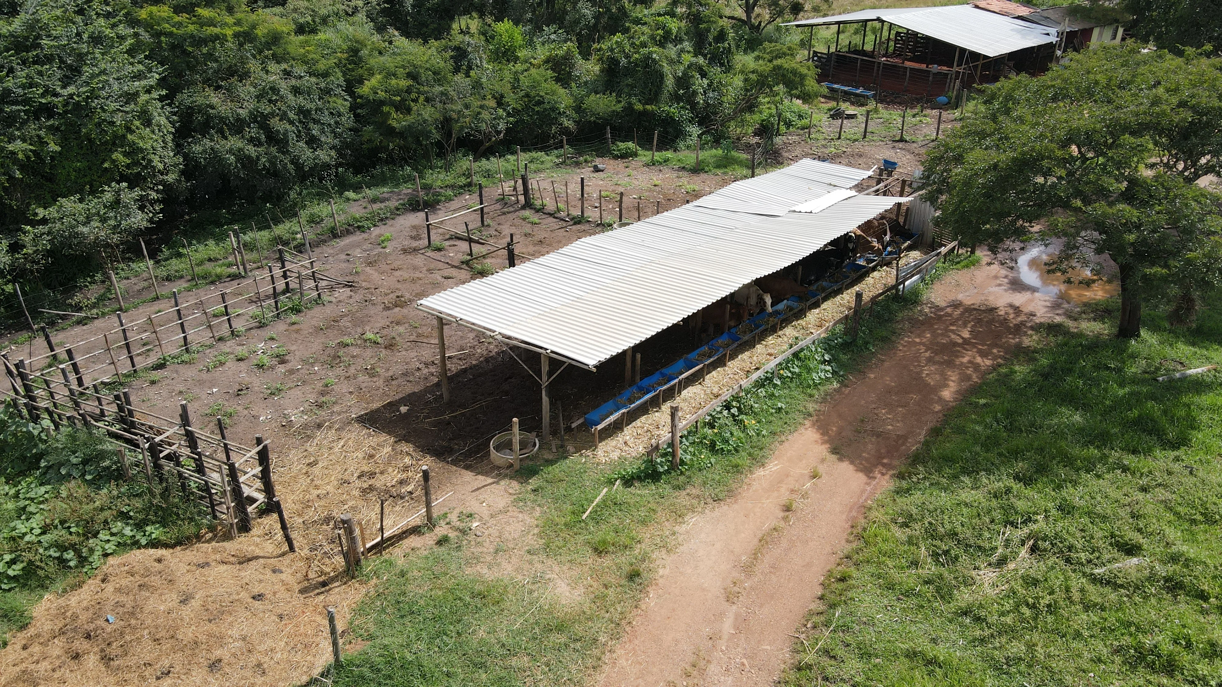 SITIO EM ZONA RURAL, PATROCÍNIO