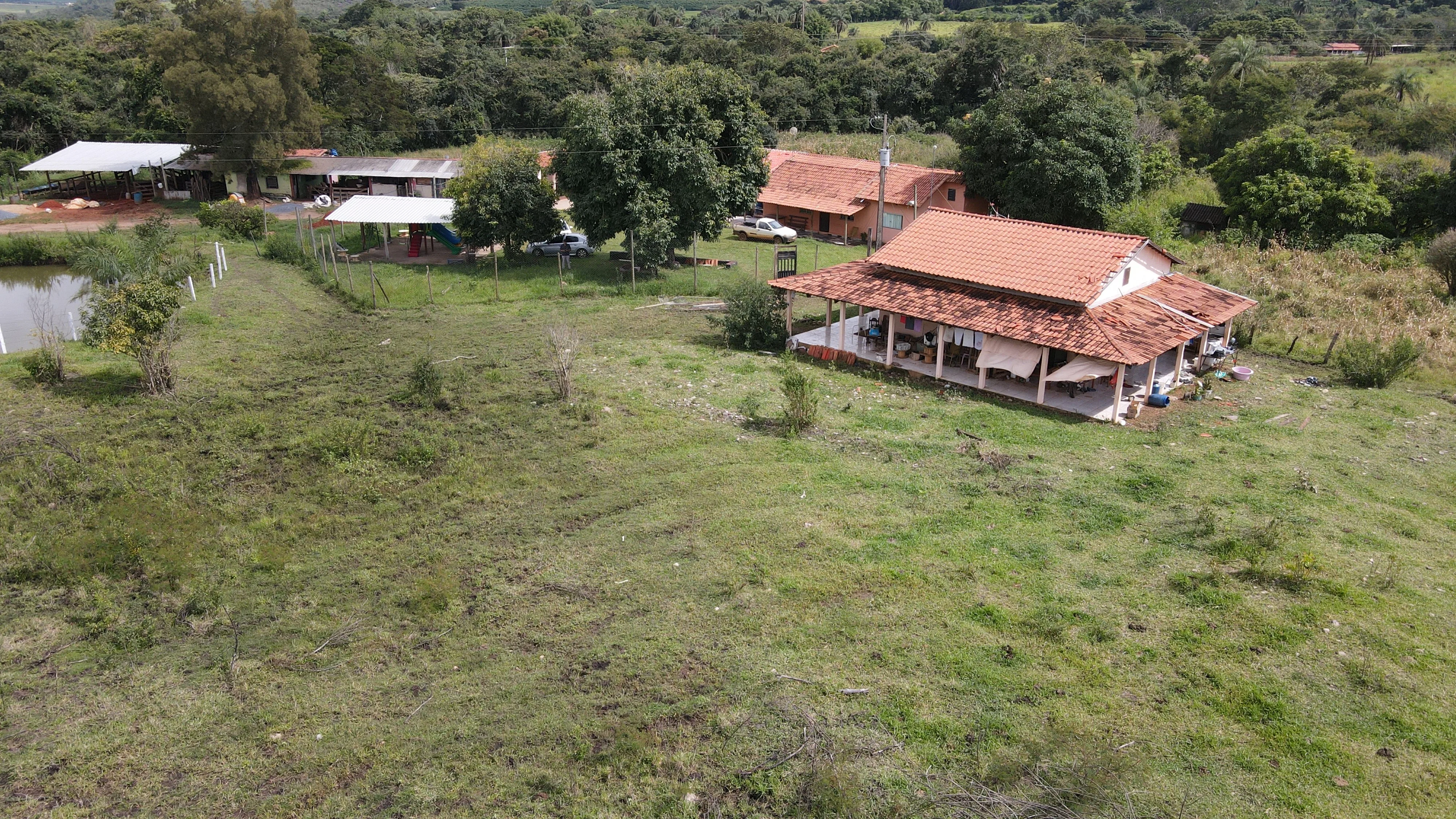 SITIO EM ZONA RURAL, PATROCÍNIO